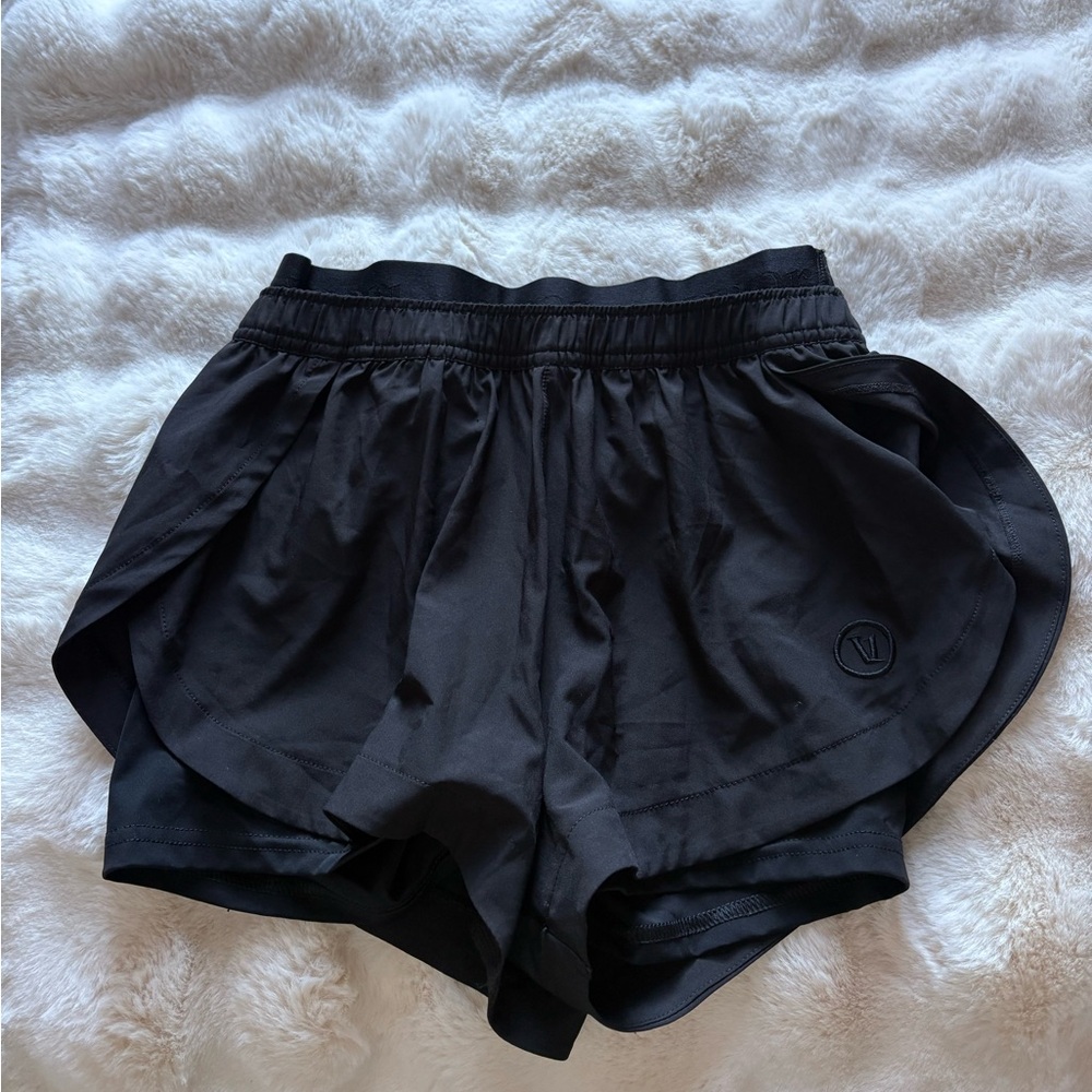 Vuori Women's Charcoal Athletic Shorts